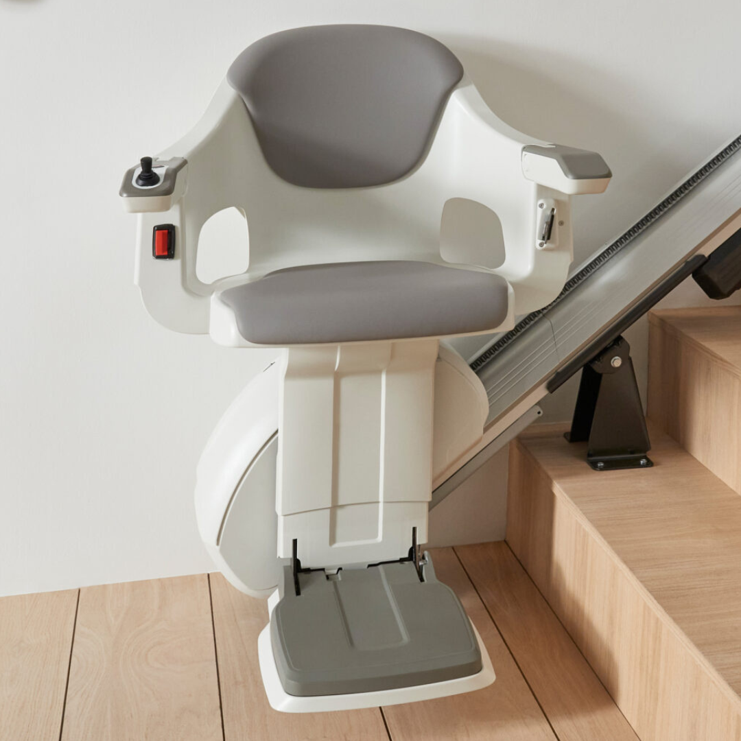 Santa Ana AccessBDD straight rail indoor homeglide stairlift